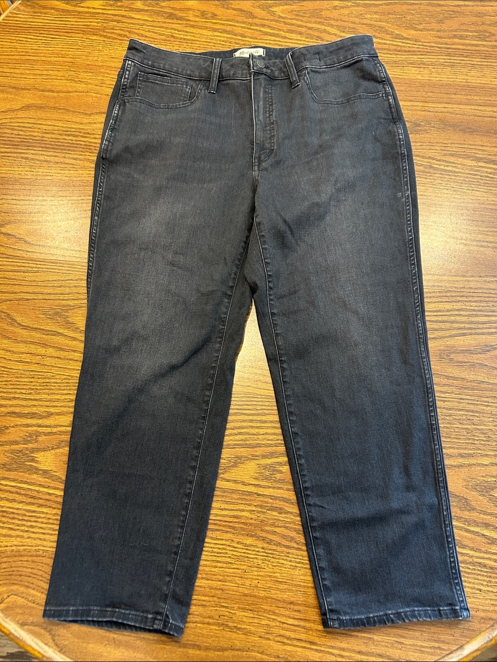 Madewell Curvy High-Rise Slim Straight Jeans